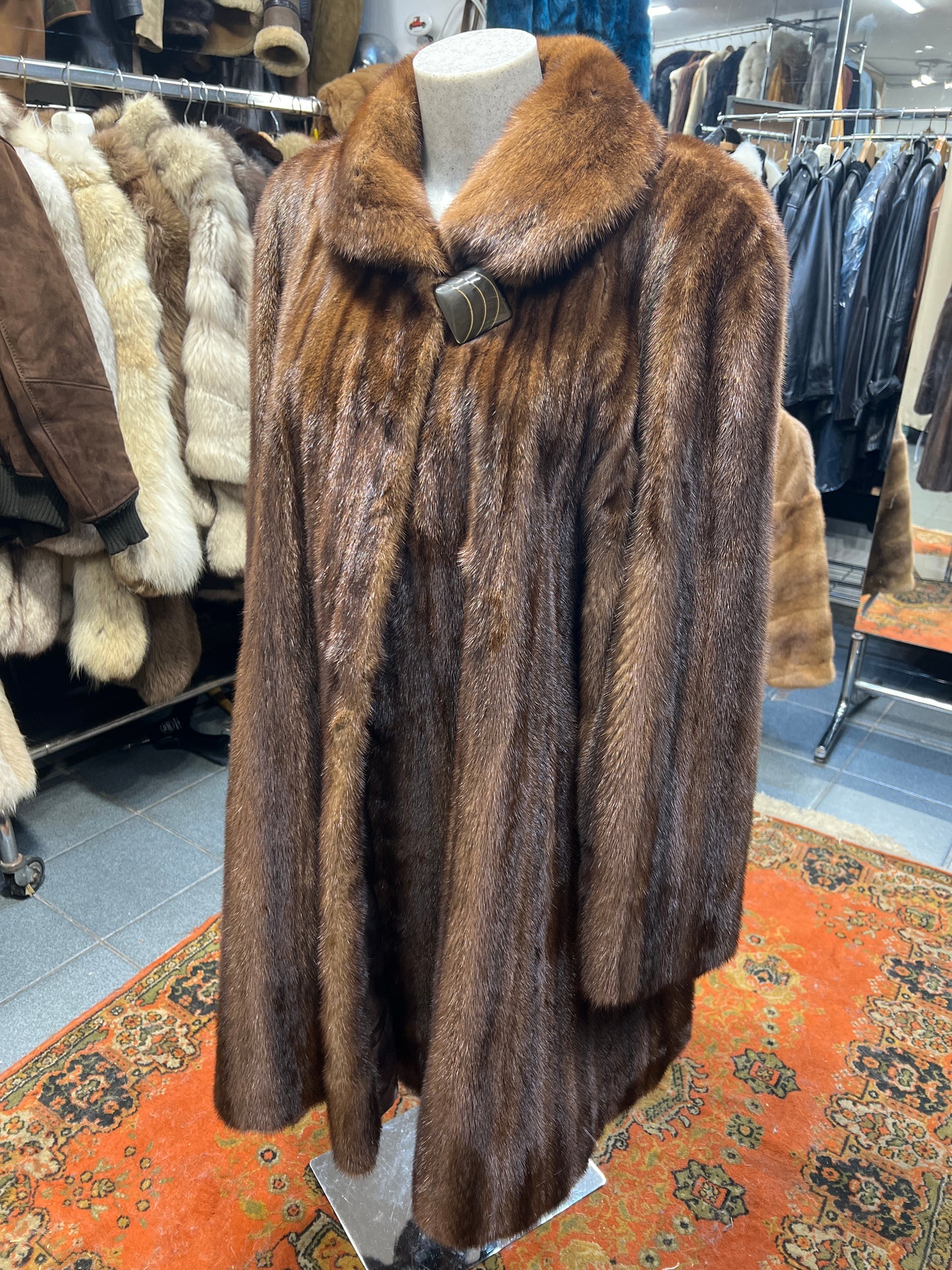 Manteau de vison Saga Royal 2723