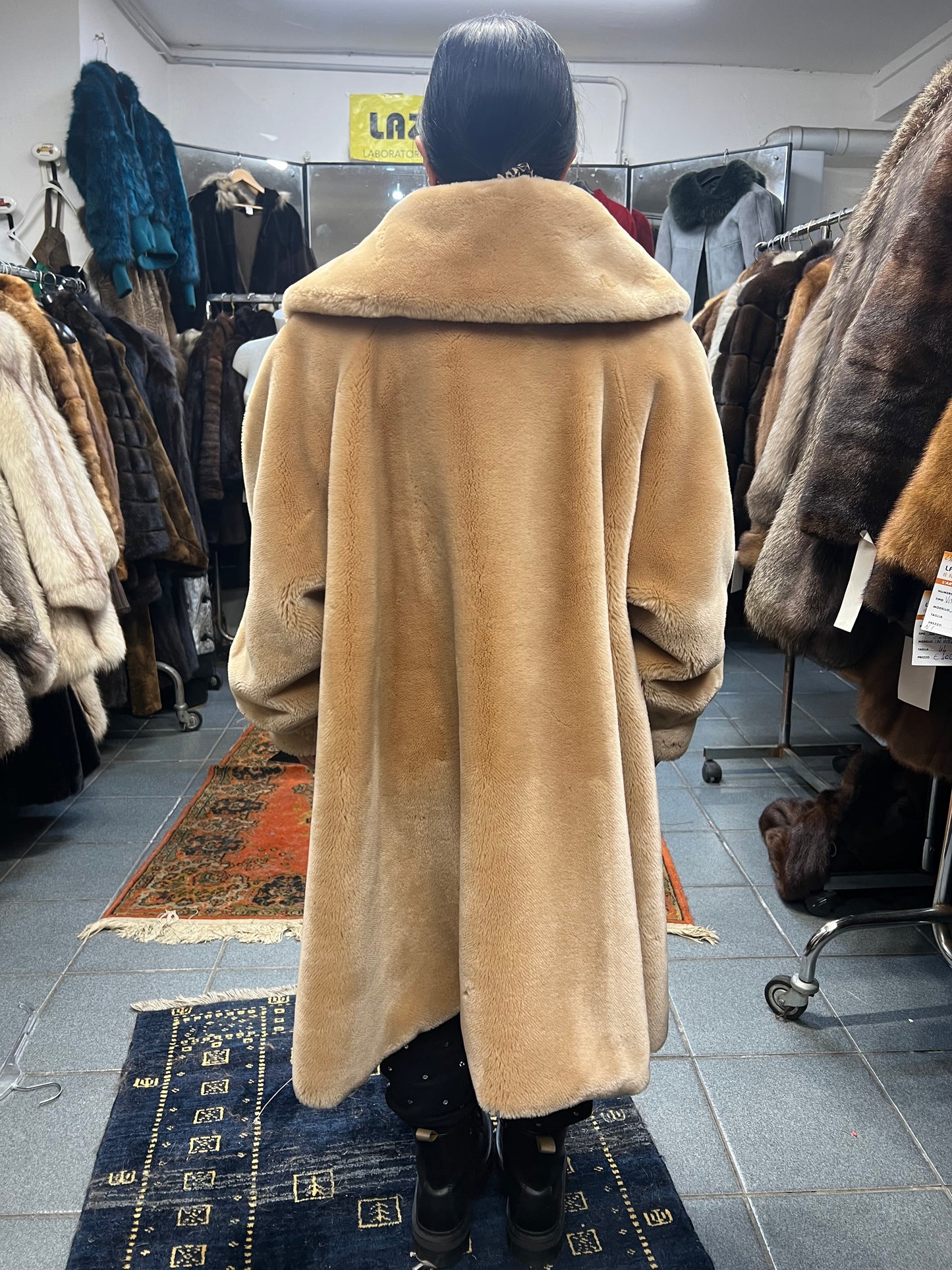 Manteau en fourrure écologique