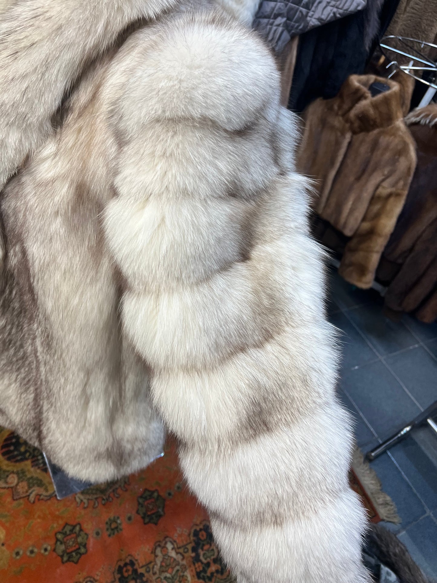 Manteau en fourrure de renard Groeland 2748