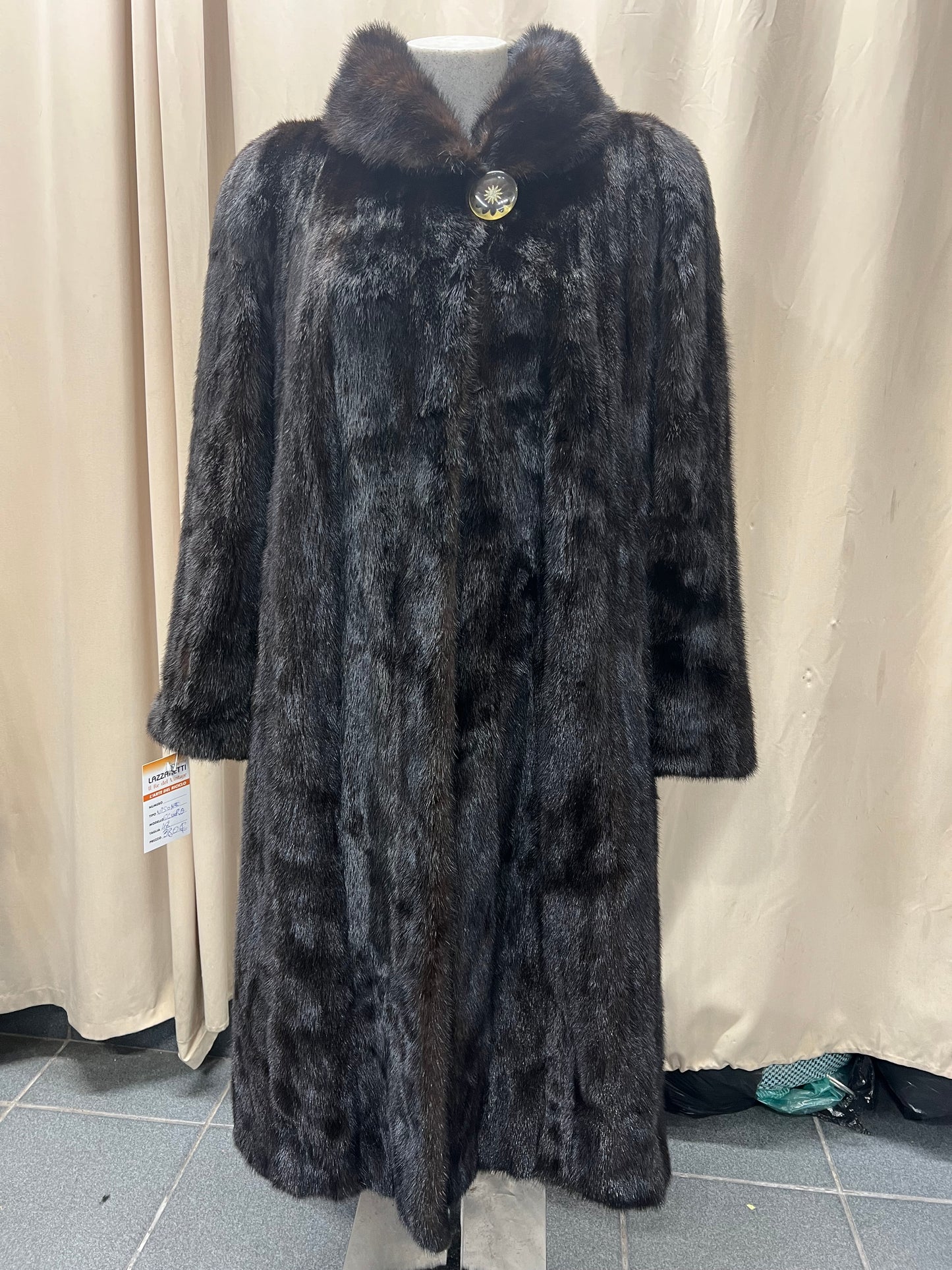 Manteau en fourrure vison long noir