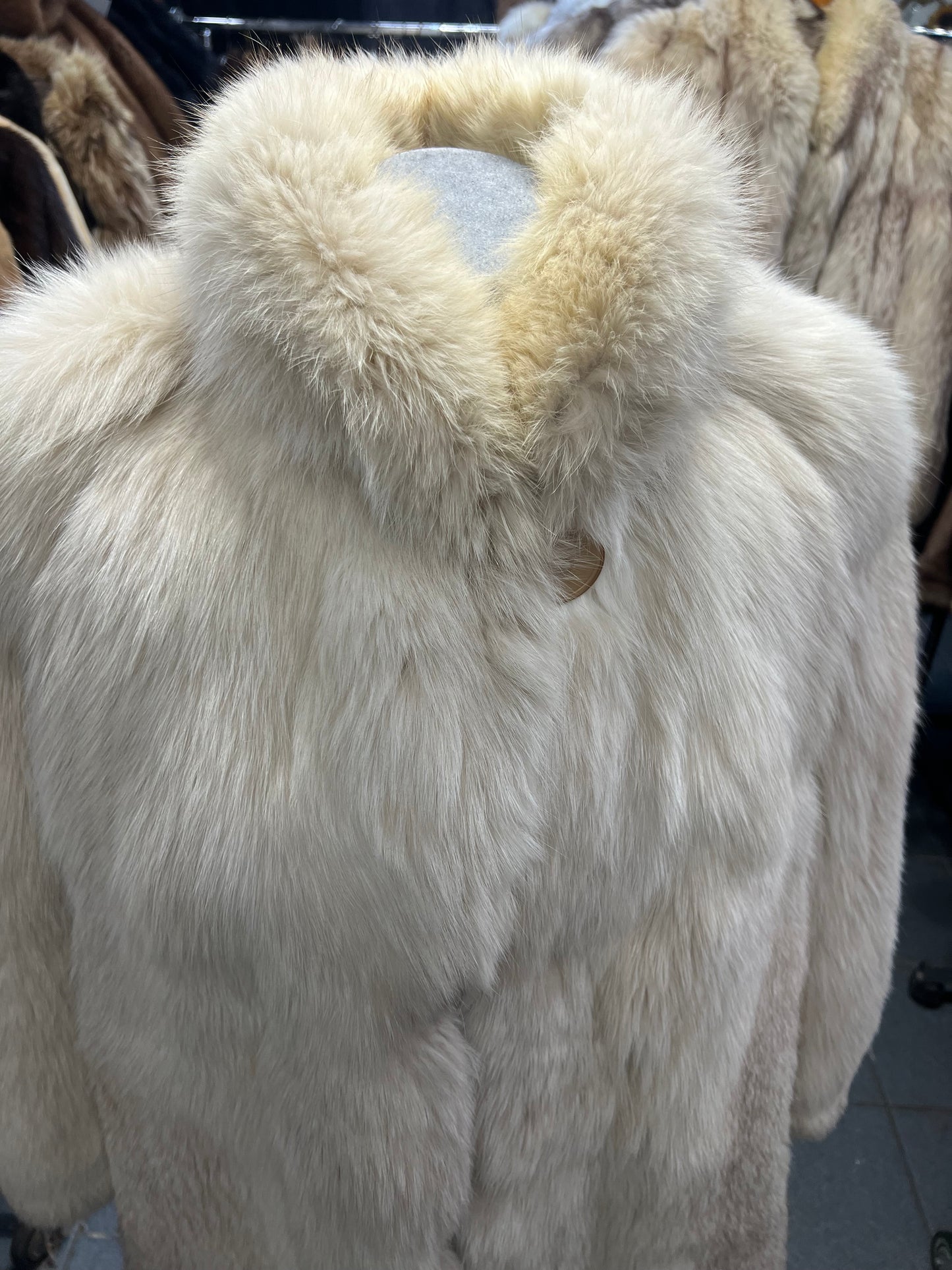 Manteau en fourrure de Renard 2602