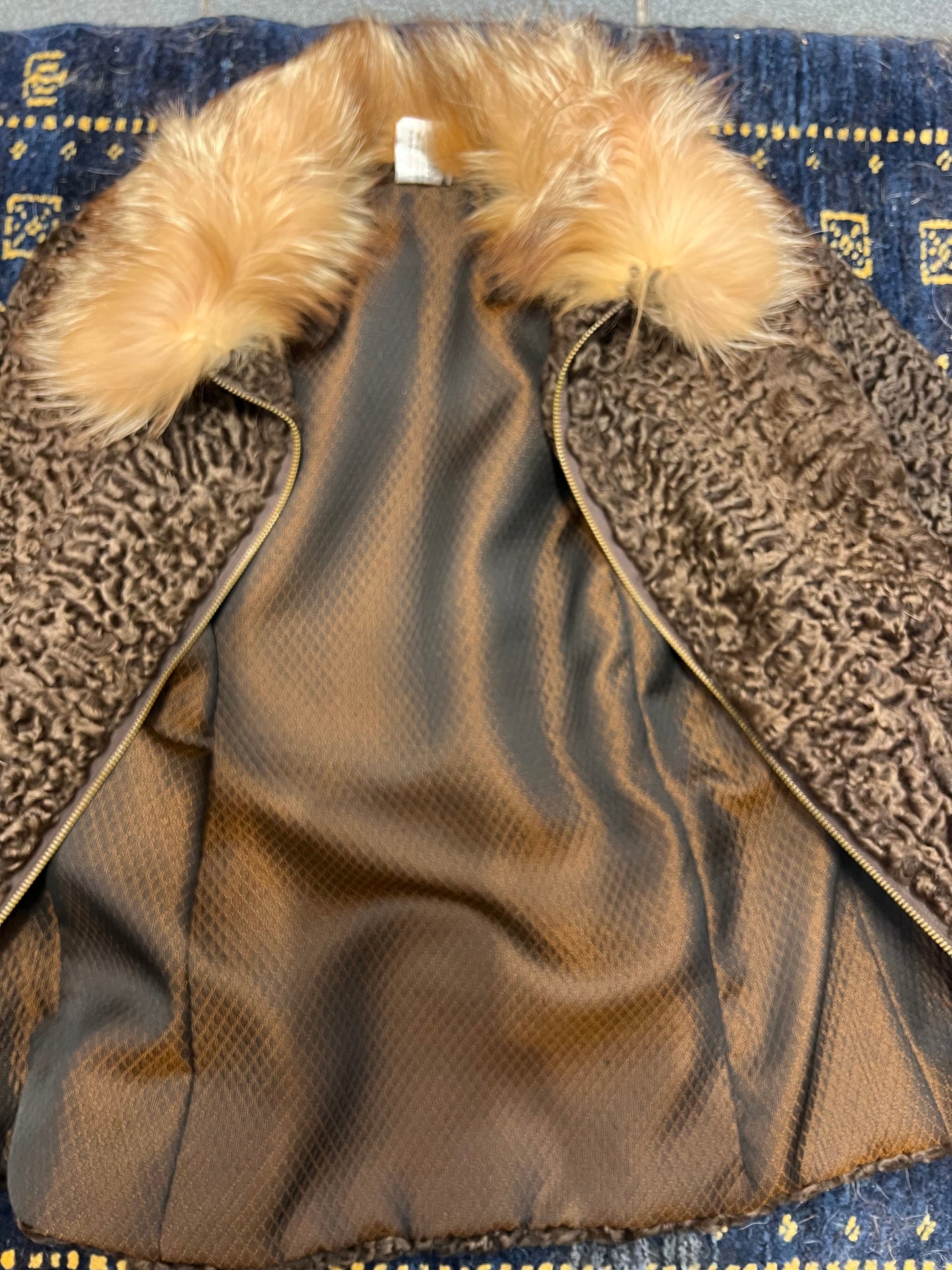 Cape Persan ( astrakan)