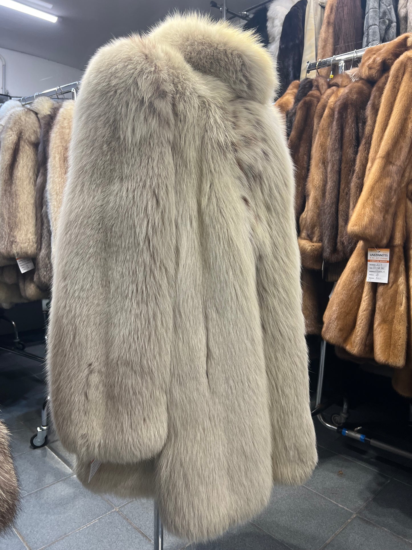 Manteau de renard lynché 2607