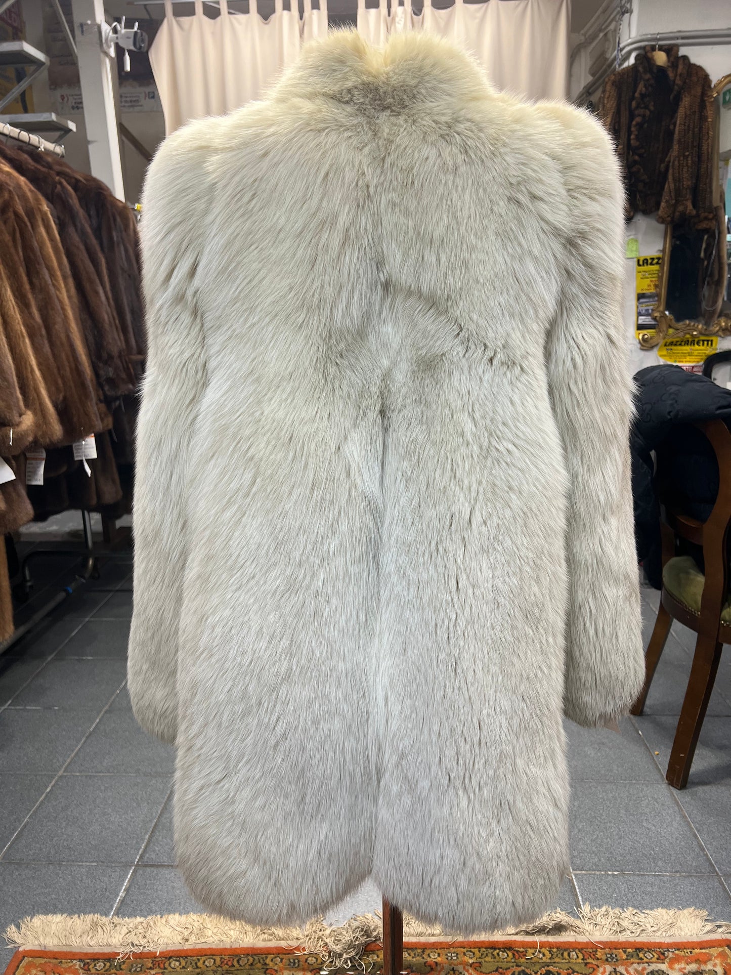 Fourrure en Renard blanc 2465