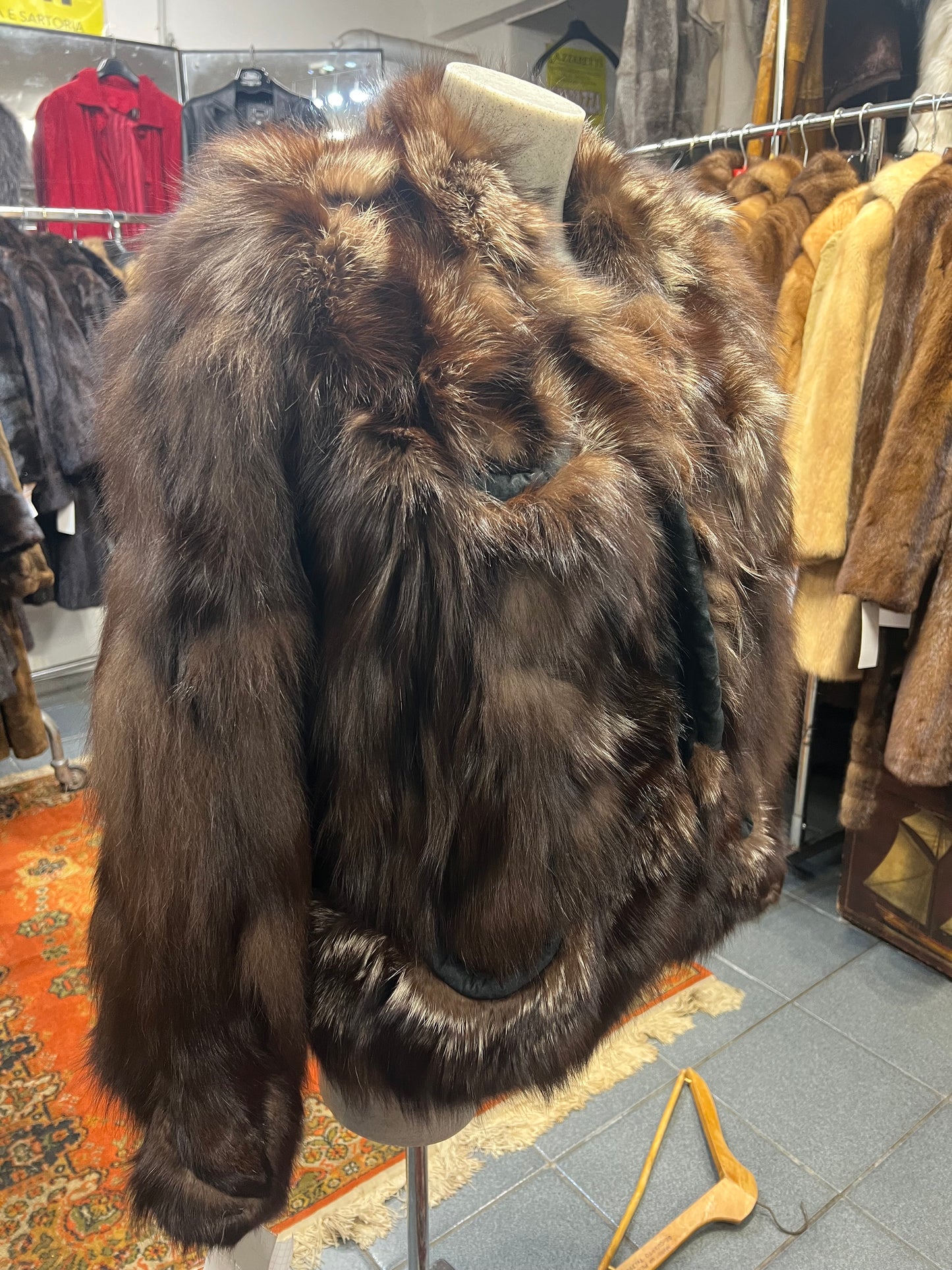 Cape en fourrure de renard