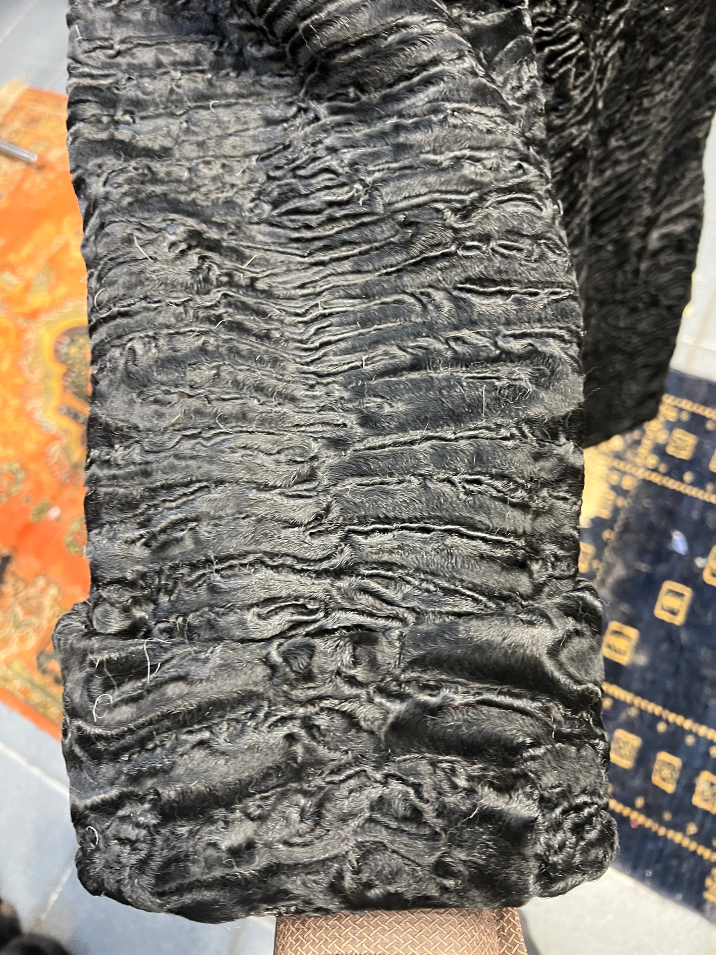 Manteau en fourrure astrakan