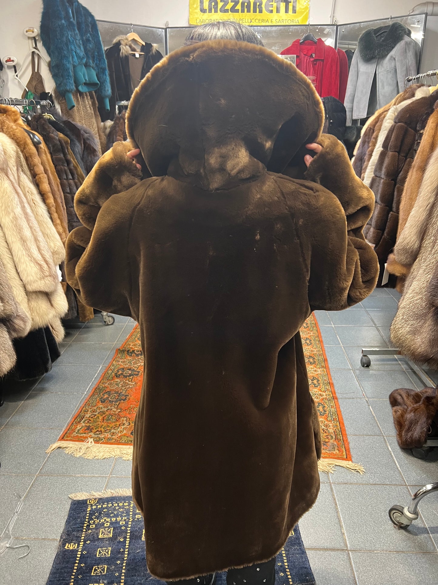 Manteau en fourrure écologique