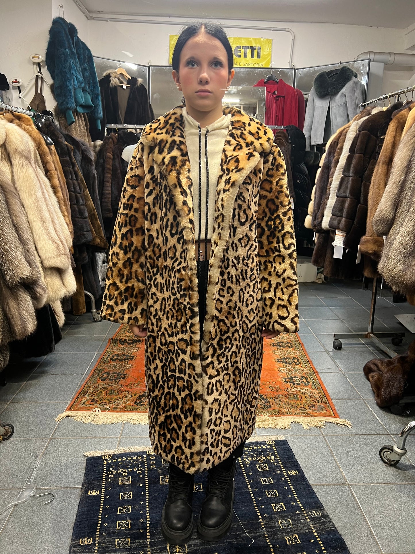 Léopard en fourrure écologique