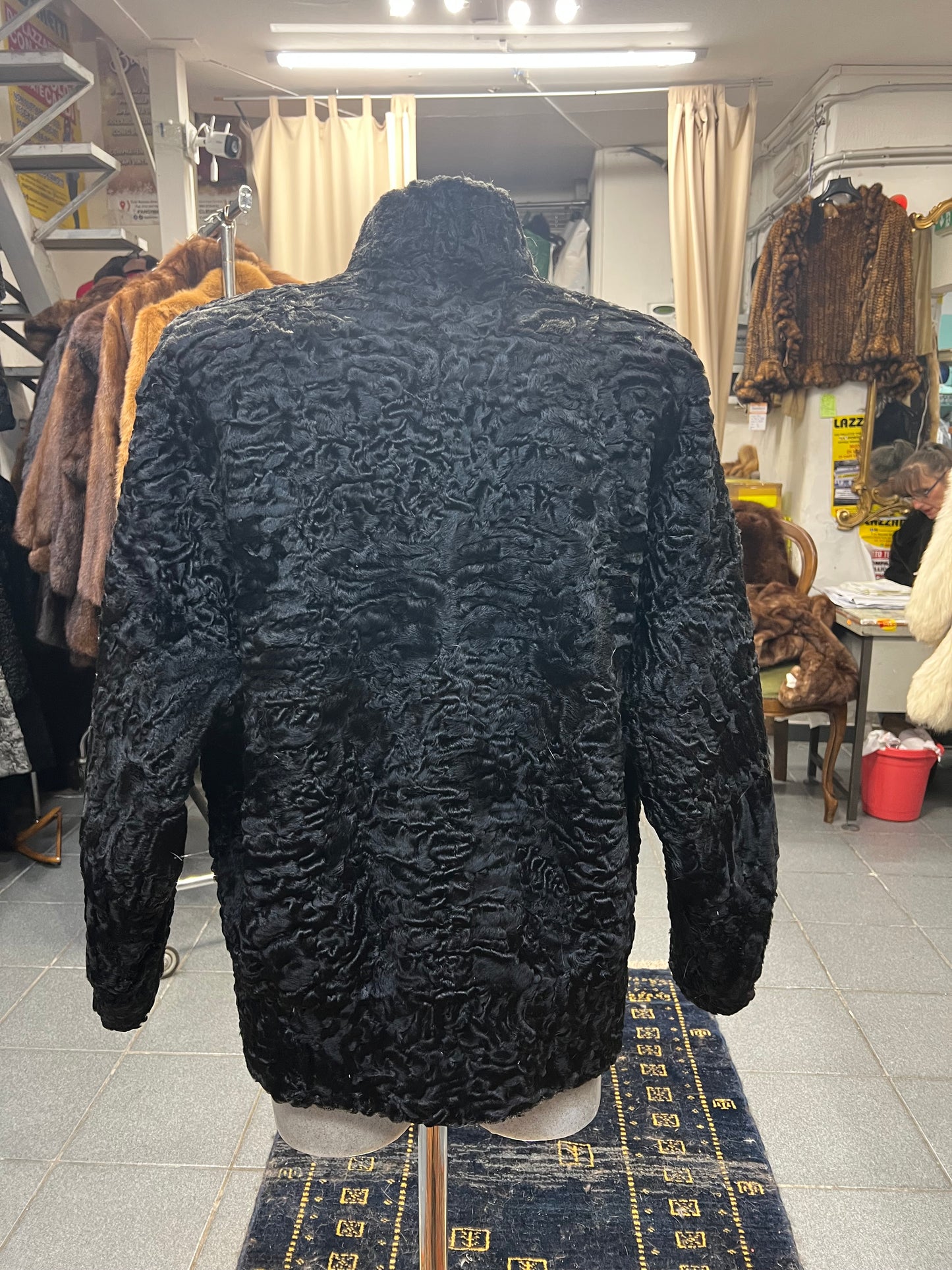 Cape Persan ( astrakan)