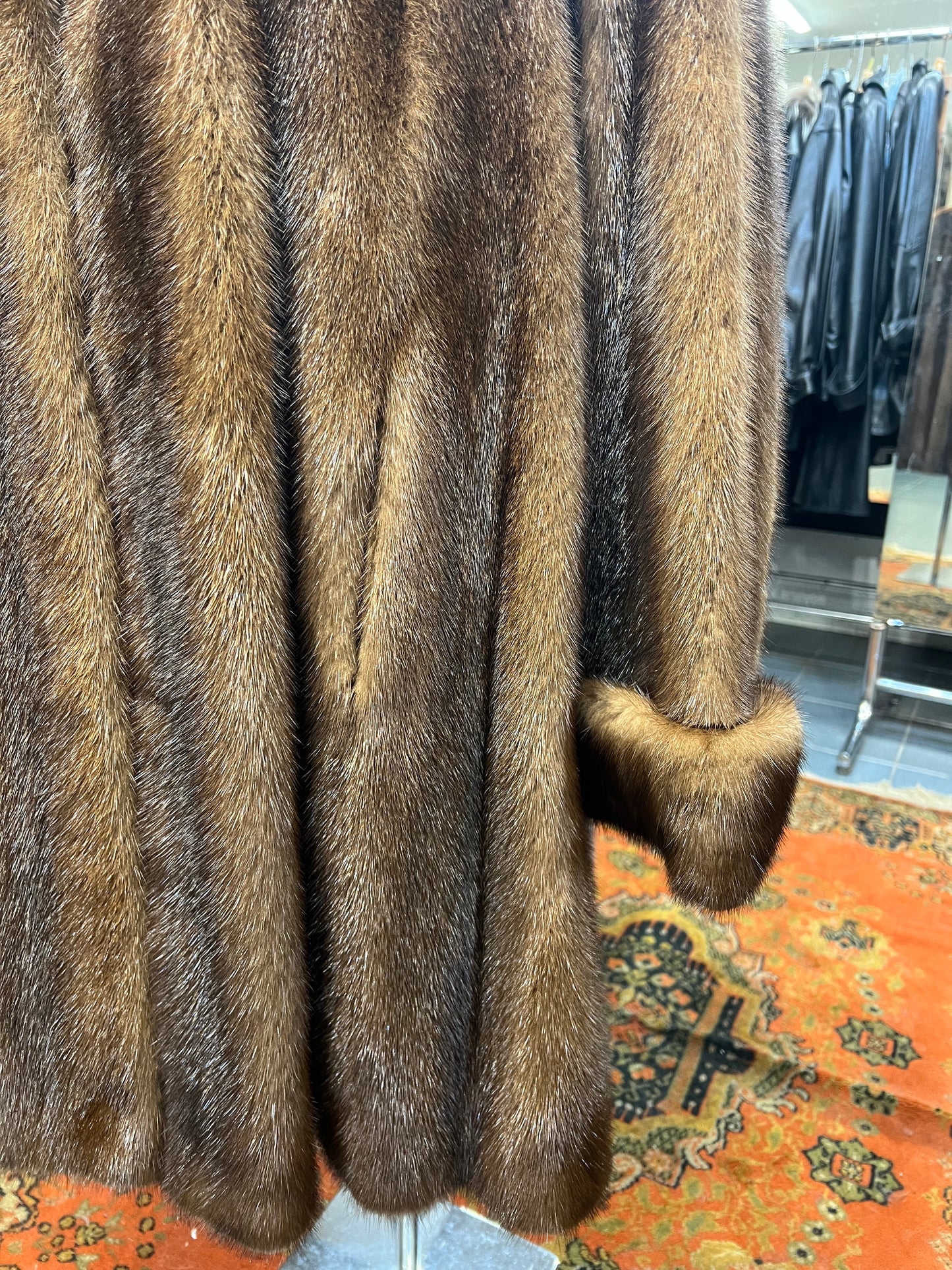 Manteau fourrure de vison DB 2685