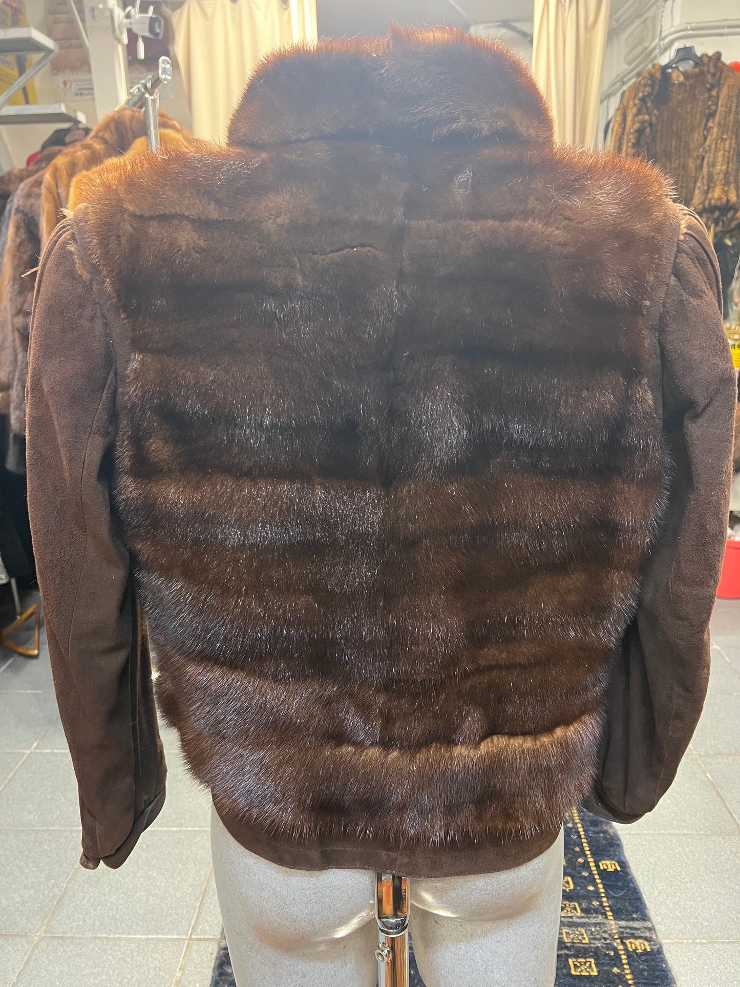 Cape en fourrure de vison