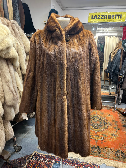 Fourrure vison avec capuche