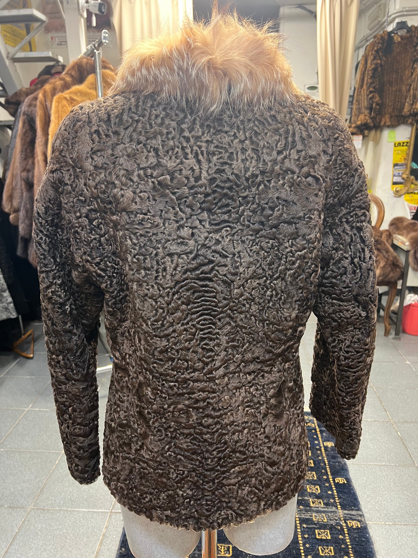 Cape Persan ( astrakan)